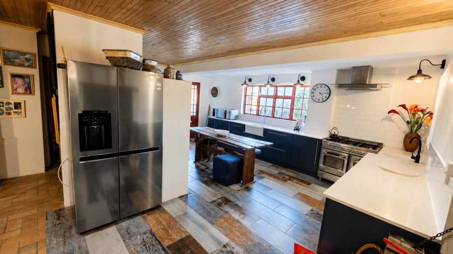5 Bedroom Property for Sale in Stilbaai Wes Western Cape